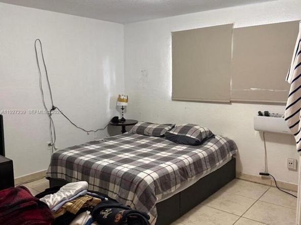 8910 NW 33rd Ct Rd, Miami FL 33147