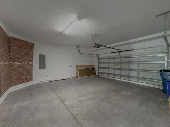 11997 Park Central, Royal Palm Beach FL 33411