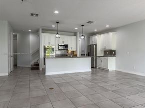 11997 Park Central, Royal Palm Beach FL 33411