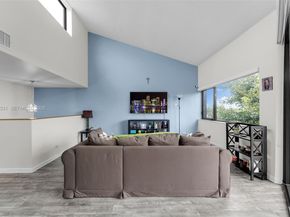 6701 SW 116th Ct 406, Miami FL 33173