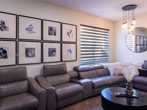 13276 SW 128th Psge, Miami FL 33186