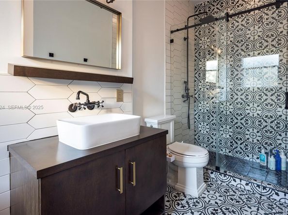 13276 SW 128th Psge, Miami FL 33186