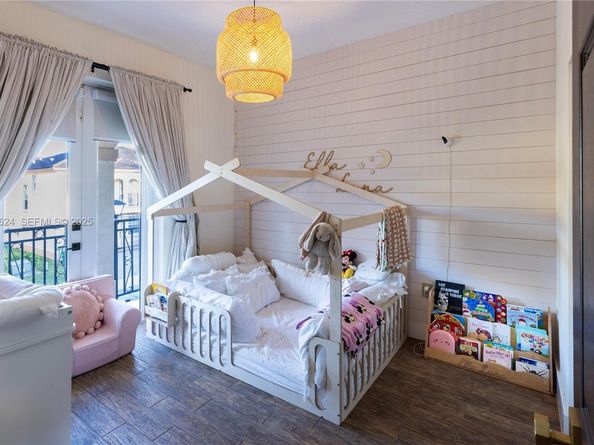 13276 SW 128th Psge, Miami FL 33186