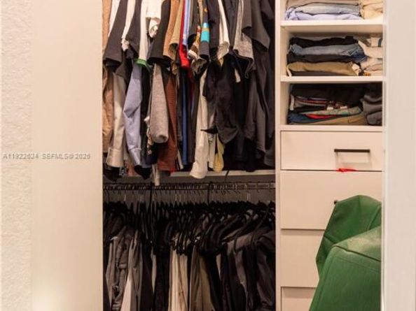 13276 SW 128th Psge, Miami FL 33186