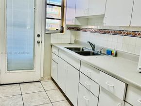 3922 NE 166th St S102, North Miami Beach FL 33160