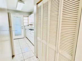 3922 NE 166th St S102, North Miami Beach FL 33160