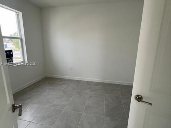 12306 NW 23 Ct 12306, Miami FL 33167