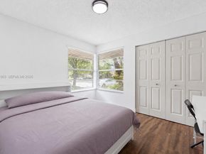 15723 Woodgate Pl E, Sunrise FL 33326