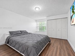 15723 Woodgate Pl E, Sunrise FL 33326
