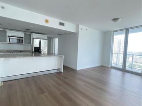 185 SW 7th St 2411, Miami FL 33130