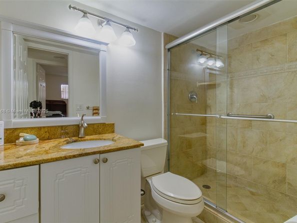 400 S Hollybrook Dr 109, Pembroke Pines FL 33025