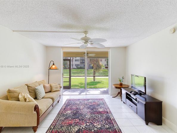 400 S Hollybrook Dr 109, Pembroke Pines FL 33025