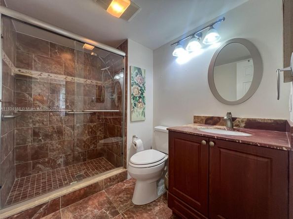 400 S Hollybrook Dr 109, Pembroke Pines FL 33025