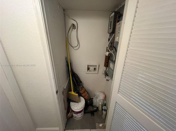 400 S Hollybrook Dr 109, Pembroke Pines FL 33025