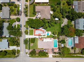 436 Evergreen Dr, Lake Park FL 33403