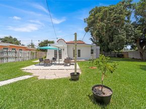 436 Evergreen Dr, Lake Park FL 33403