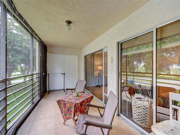 23344 Carolwood Ln 303, Boca Raton FL 33428