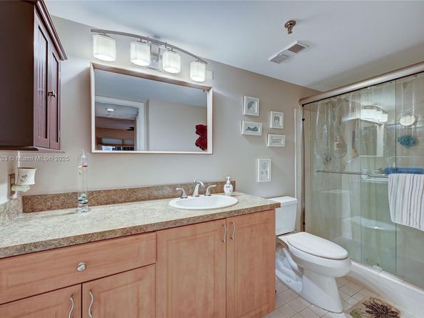 23344 Carolwood Ln 303, Boca Raton FL 33428