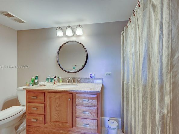 23344 Carolwood Ln 303, Boca Raton FL 33428