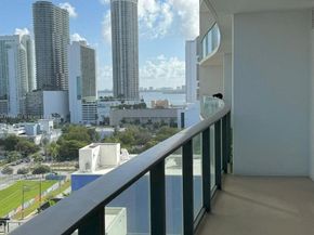 1600 NE 1st Ave 1917, Miami FL 33132