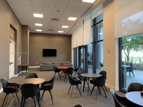 1600 NE 1st Ave 1917, Miami FL 33132