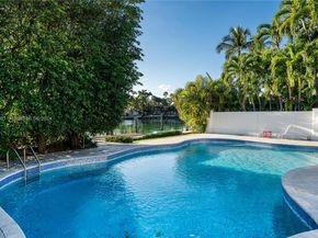 6320 Allison Rd, Miami Beach FL 33141