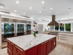 6320 Allison Rd, Miami Beach FL 33141