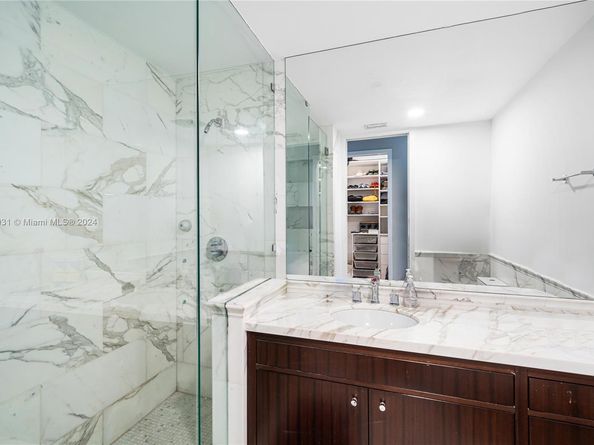 6320 Allison Rd, Miami Beach FL 33141