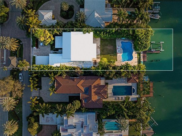 6320 Allison Rd, Miami Beach FL 33141
