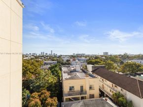 102 SW 6th Ave 605, Miami FL 33130
