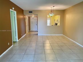 1000 Hillcrest Ct 308, Hollywood FL 33021