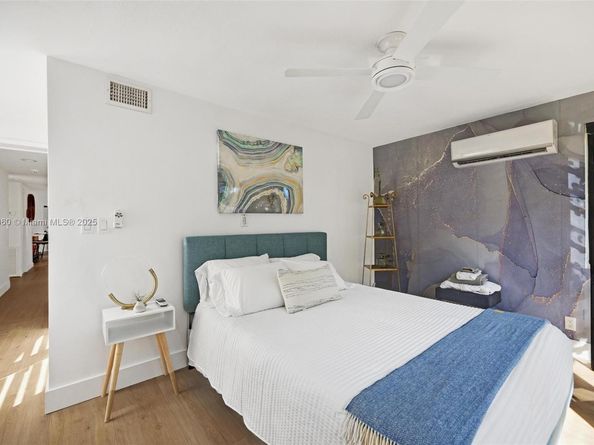 1114 SW 19th St, Fort Lauderdale FL 33315