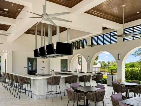 12535 N Parkland Bay Trl, Parkland FL 33076