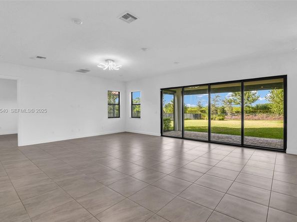 12535 N Parkland Bay Trl, Parkland FL 33076