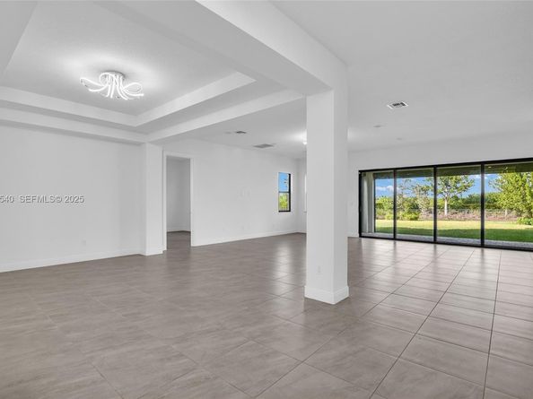 12535 N Parkland Bay Trl, Parkland FL 33076