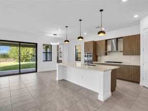 12535 N Parkland Bay Trl, Parkland FL 33076