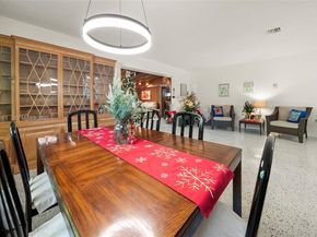 7517 Cutlass Ave, North Bay Village FL 33141