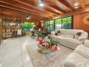 7517 Cutlass Ave, North Bay Village FL 33141