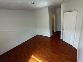 870 NE 212th Ter 3, Miami FL 33179
