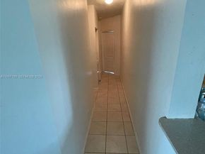 870 NE 212th Ter 3, Miami FL 33179
