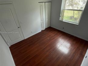 870 NE 212th Ter 3, Miami FL 33179