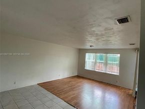 870 NE 212th Ter 3, Miami FL 33179