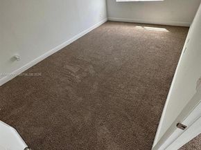 488 NW 165th St Rd B614, Miami FL 33169