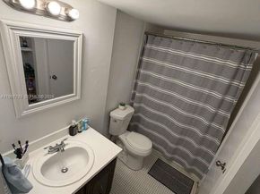 488 NW 165th St Rd B614, Miami FL 33169