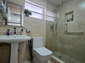 1301 Kasim St, Opa-Locka FL 33054