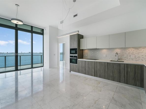 2900 NE 7th Ave 604, Miami FL 33137