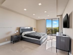 20281 E Country Club Dr 304, Aventura FL 33180