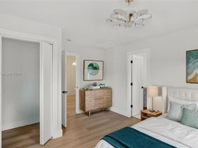 3135 SW 7th St, Miami FL 33135