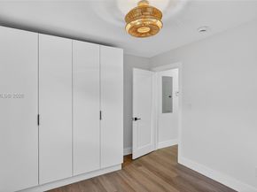 3135 SW 7th St, Miami FL 33135