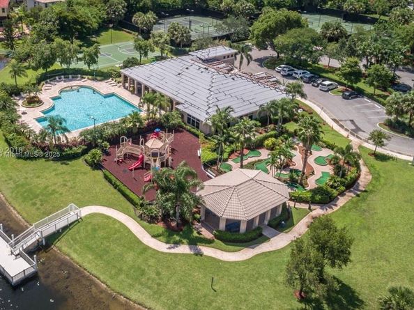 16230 SW 21st St, Miramar FL 33027